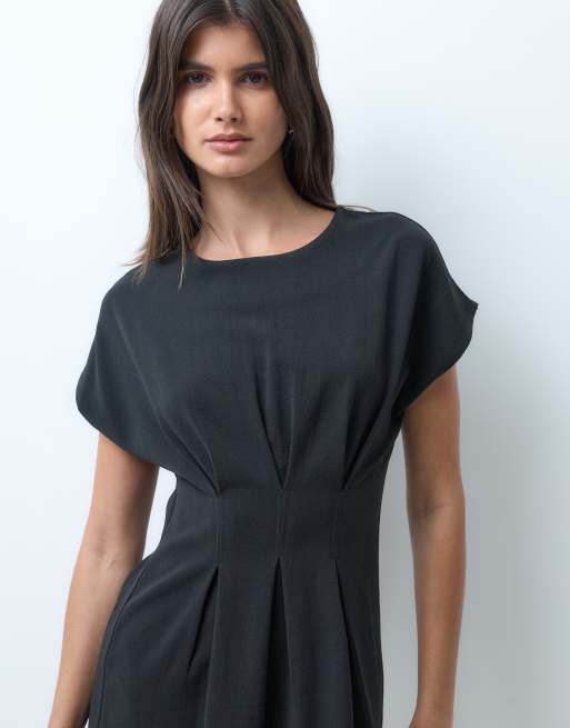 ASOS DESIGN – Minikleid mit geraffter Taille in Schwarz, 4 von 4