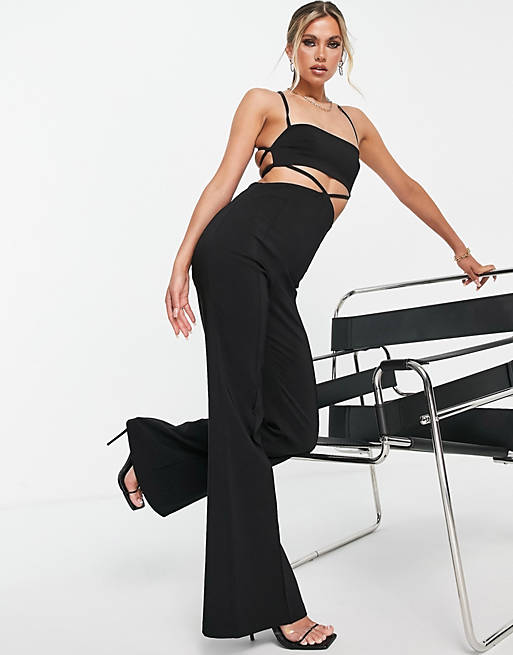 Women minimal tie waist detail jumpsuit in black 