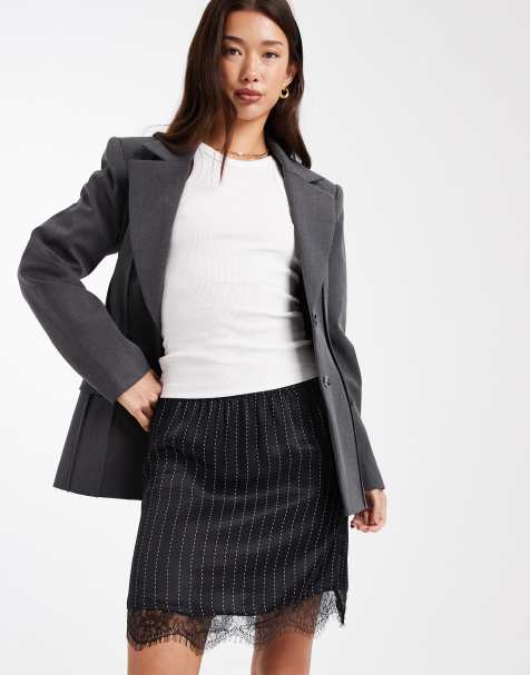 ASOS DESIGN - Mininederdel med blondedetaljer og nålestribet print - view 1