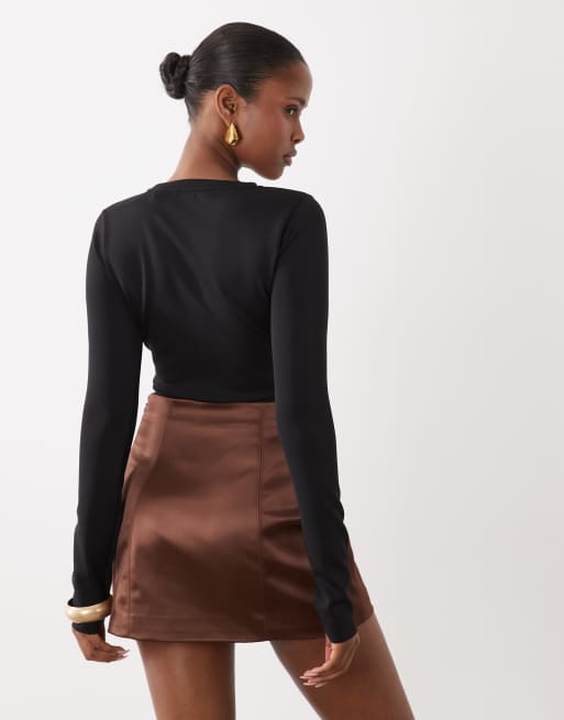 ASOS DESIGN - Minirok van satijn met structuur in chocoladebruin, 4 van 5