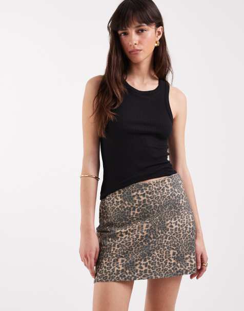 ASOS DESIGN - Miniskort i jersey med leopardprint - view 1