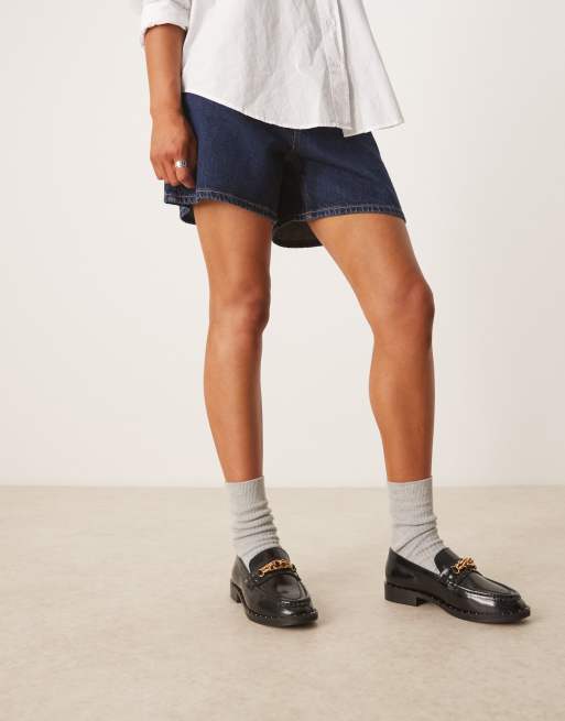 ASOS DESIGN Ministry premium chain detail loafers in black leather, 4 of 4