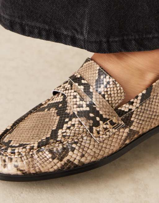 ASOS DESIGN - Minnie - Loafers met rimpeleffect in slangenprint, 4 van 4