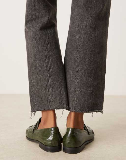 ASOS DESIGN Minnie ruched detail loafers in green croc, 3 of 4