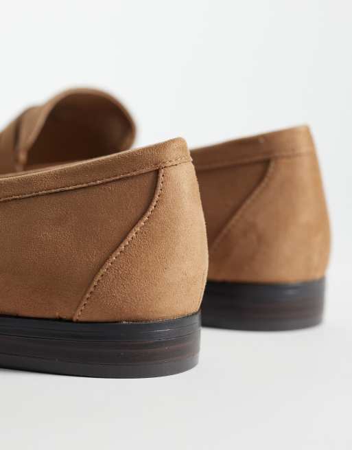 ASOS DESIGN Minnie ruched detail loafers in tan suedette, 3 of 4