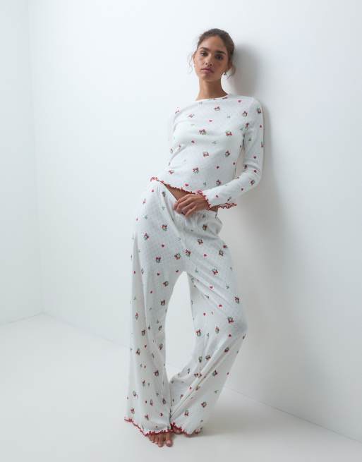 ASOS DESIGN mistletoe print pointelle long sleeve top & wide leg trouser pyjama set in off white, 2 of 4