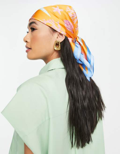 ASOS DESIGN – Mittelgroßes Kopftuch aus Polyester mit Muschelmuster in Orange - ORANGE, 3 von 4