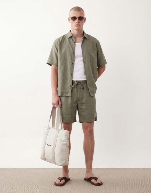 ASOS DESIGN – Mittellange, schmal geschnittene Shorts aus 100% Leinen in Khaki, Kombiteil, 2 von 5