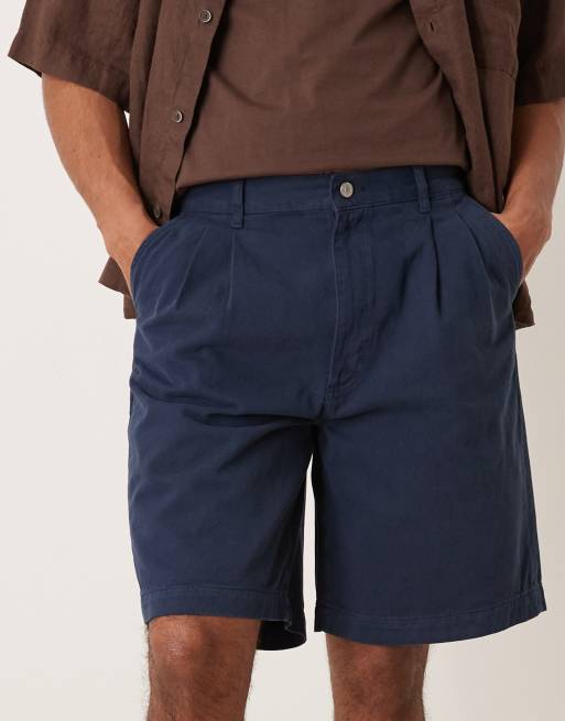 ASOS DESIGN – Mittellange Shorts in Marineblau mit doppelten Bundfalten, 3 von 5