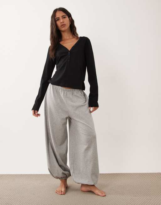 ASOS DESIGN Mix and Match long sleeve plunge henley top in black, 3 of 4