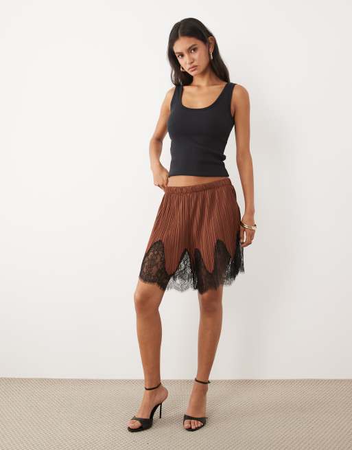 ASOS DESIGN Mix and Match plisse shorts in brown with black lace trim, 2 of 5