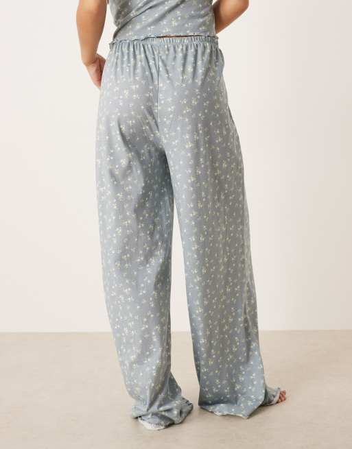 ASOS DESIGN – Mix and Match – Pyjamahose in Blau mit Blümchenmuster, 2 von 4