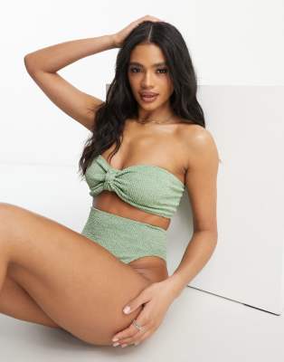 ASOS DESIGN - Mix and Match - Trägerloses Bikinioberteil in Knitteroptik in Khaki-Grün