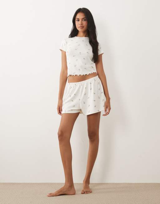 ASOS DESIGN - Mix en match - Ajourgebreide baby pyajama-tee met roze rozenknopjesprint, 2 van 4