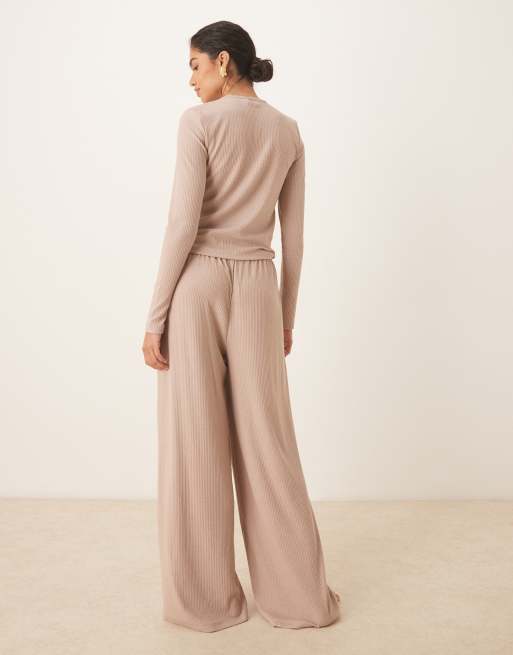 ASOS DESIGN - Mix en match - Geribbelde loungebroek met wijde pijpen in crème, 3 van 4