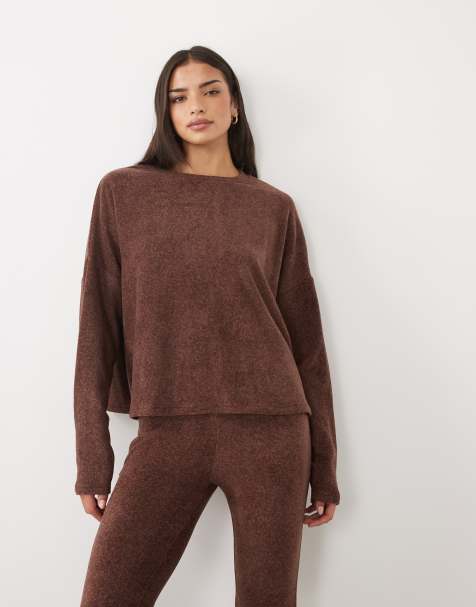 ASOS DESIGN mix en match lounge lichte fleecetop met lange mouwen en losse pasvorm in chocoladebruin - view 1