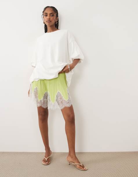 ASOS DESIGN - Mix en match - Plissé short in groen met witte kanten rand - view 1