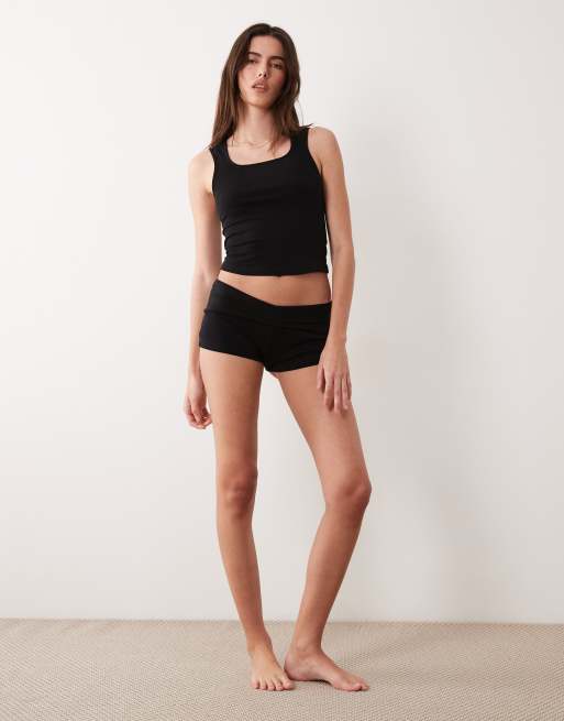 ASOS DESIGN - Mix en match - Pyjamashort met omgeslagen taille in zwart, 3 van 5