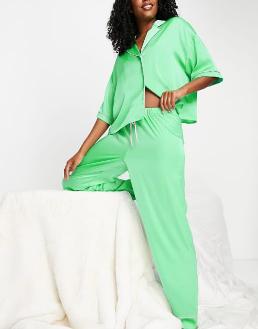 ASOS DESIGN - Mix en match - Satijnen pyjamabroek met contrasterende biezen in groen, 4 van 4