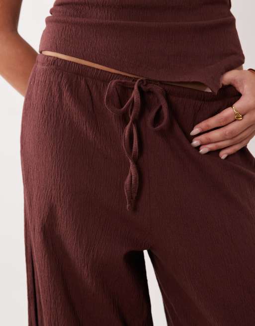 ASOS DESIGN mix & match cotton crinkle wide leg trouser with side button detail in chocolate, 5 of 5