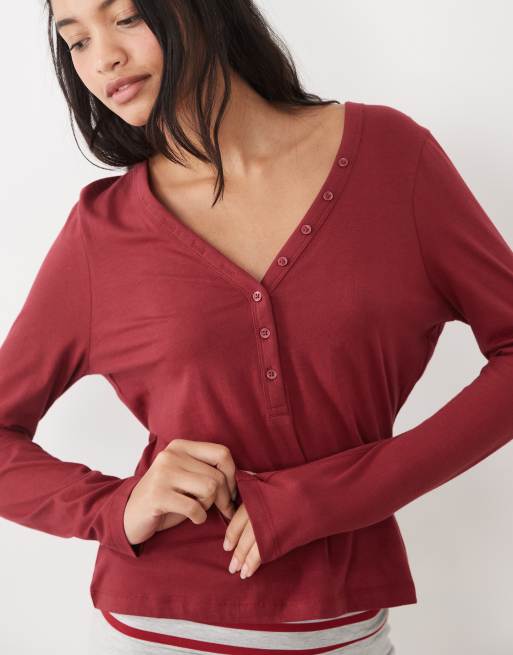 ASOS DESIGN mix & match cotton long sleeve plunge henley pyjama top in burgundy, 3 of 4