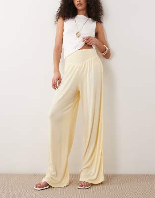 mix & match crinkle shirred wide leg pants in butter yellow