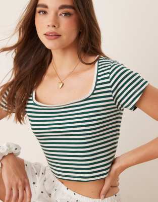 mix 
match fitted pajama tee with picot trim in green stripe