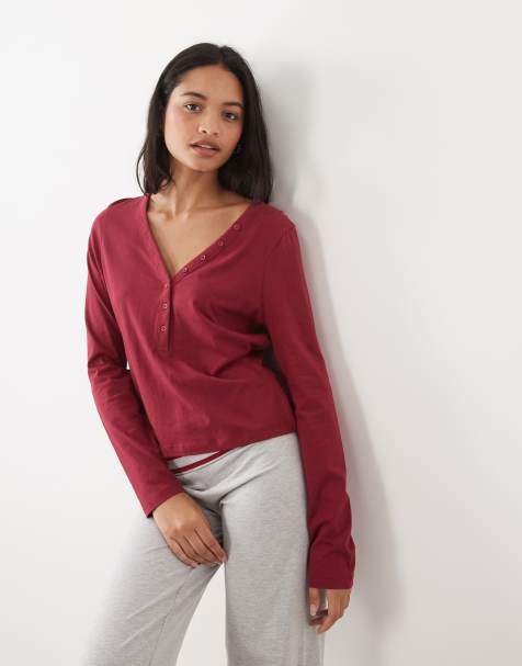 ASOS DESIGN mix & match katoenen pyjamatop met lange mouwen, diepe hals en henley in bordeauxrood - view 1