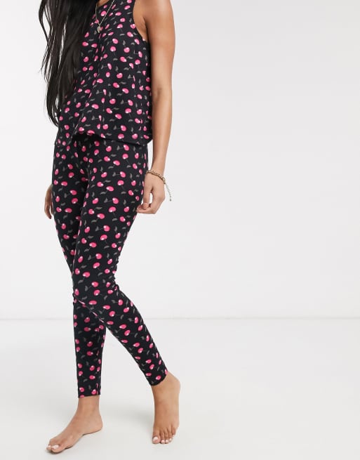 ASOS DESIGN – Mix & Match –Trägershirt und Leggings, Kirsche, 3 von 3