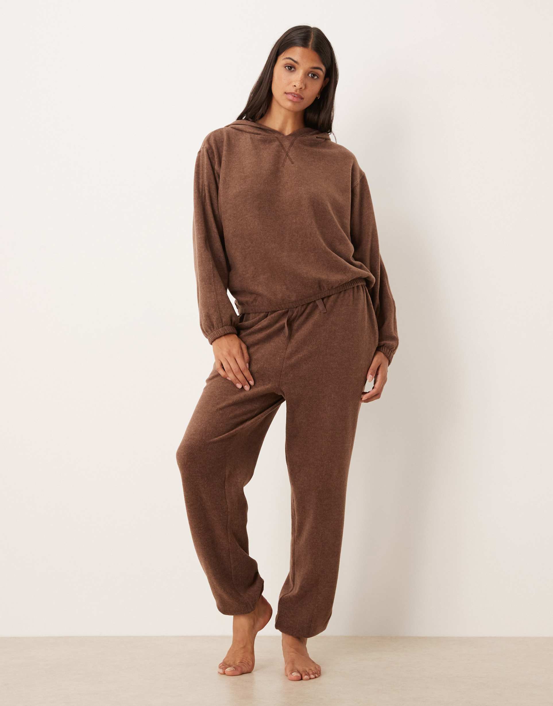 asos design mix & match lightweight fleece sweatpants in chocolate brown