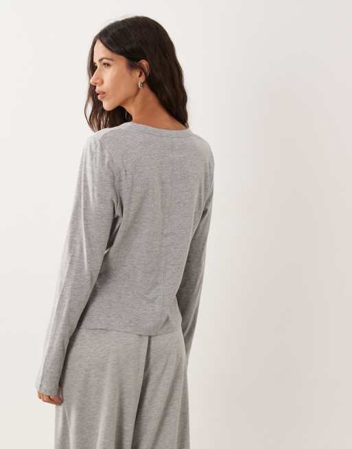 ASOS DESIGN mix & match long sleeve plunge henley in grey marl, 4 of 4