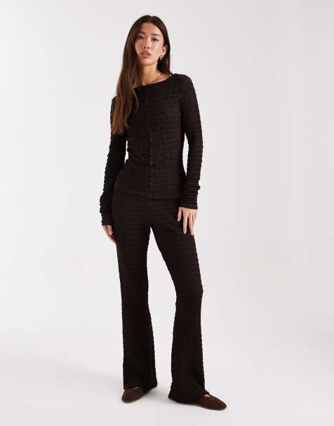 ASOS DESIGN - Mix & Match - Pantalon évasé texturé à taille haute - Chocolat - view 1