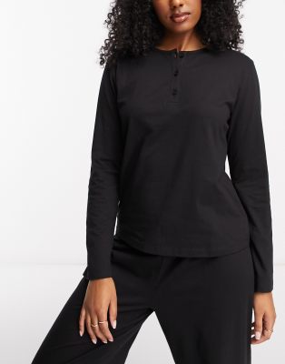 ASOS DESIGN - Mix & Match - Pyjama-Oberteil aus Baumwolle mit langen Ärmeln und Henley-Ausschnitt in Schwarz-Black