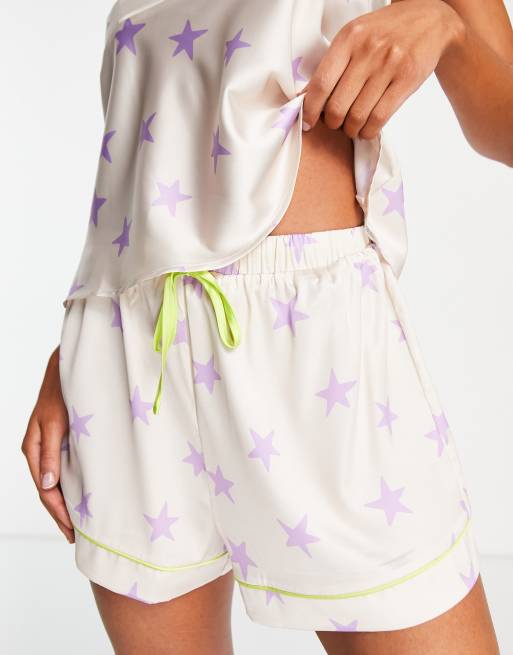 ASOS DESIGN - Mix & Match - Pyjamashorts van satijn met sterrenprint in champagne