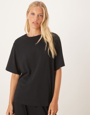 ASOS DESIGN - Mix & Match - Schwarzes Pyjama-T-Shirt aus Baumwolle in Oversize-Passform