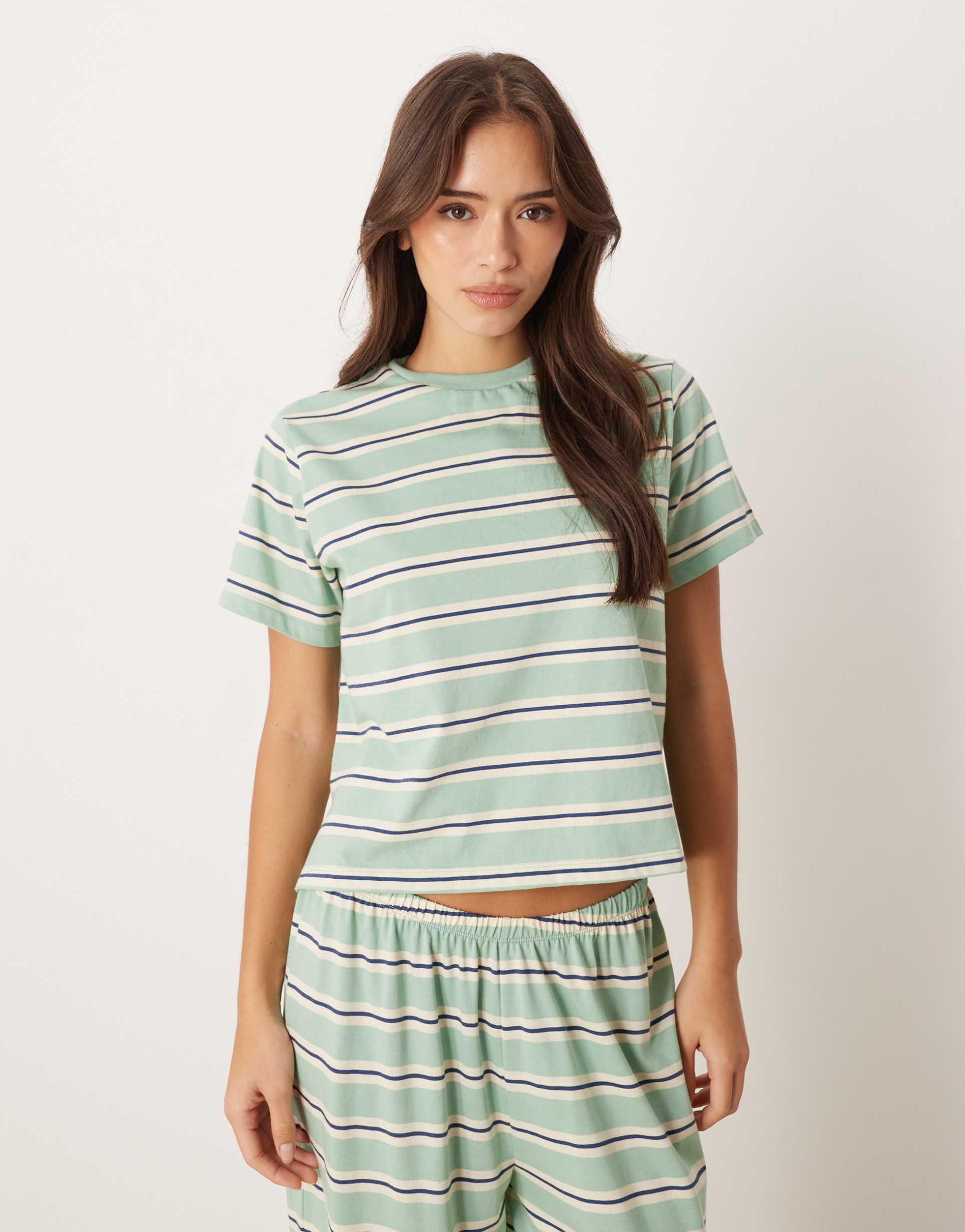 asos design mix & match side slit pajama tee in sage & blue stripes