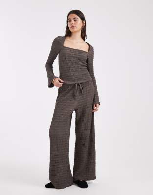 ASOS DESIGN - Mix & Match - Strukturierte Hose in Dunkelgrau mit Kordelzugbund und weitem Bein