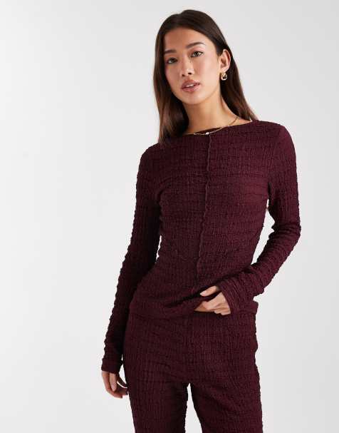 ASOS DESIGN – Mix & Match – Strukturiertes, langärmliges Oberteil in Burgunderrot mit Ziernaht und U-Rückenausschnitt - view 1