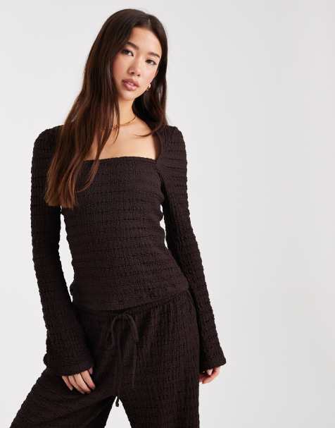 ASOS DESIGN – Mix & Match – Strukturiertes Oberteil in Schokobraun mit eckigem Ausschnitt und ausgestellten Ärmeln - view 1