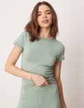 [ASOS DESIGN] ASOS DESIGN Mix & Match super soft baby tee pyjama top in green-Pink XS Green