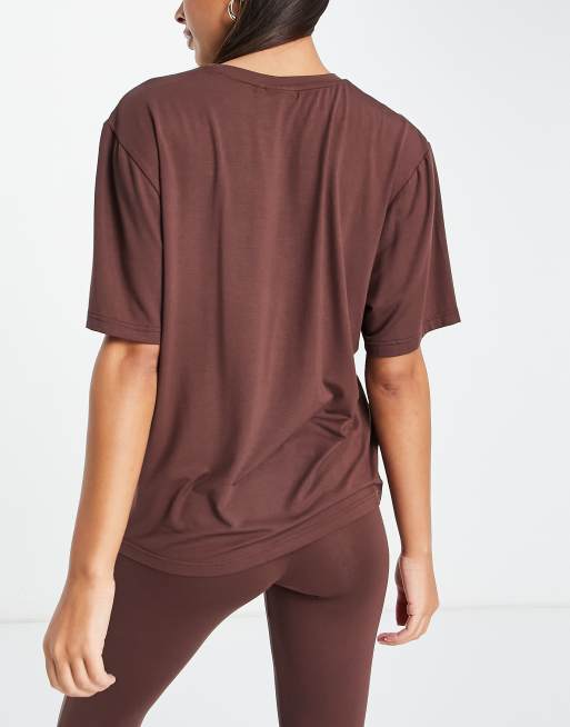 ASOS DESIGN - Mix & Match - T-shirt del pigiama in morbido modal marrone, 3 di 4
