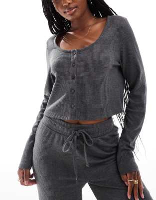 ASOS DESIGN - Mix & Match - Top manches longues confort côtelé et boutonné - Gris