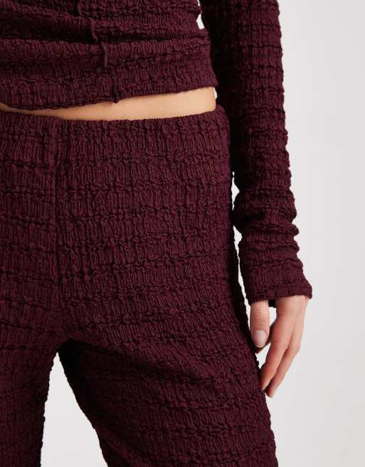 ASOS DESIGN - Mix og match - Bordeauxrøde højtaljede bukser med svaj og tekstur , 5 af 5