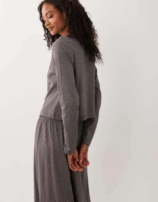 ASOS DESIGN - Mix og match - Brun pyjamascardigan med knapper og striber, 4 af 4