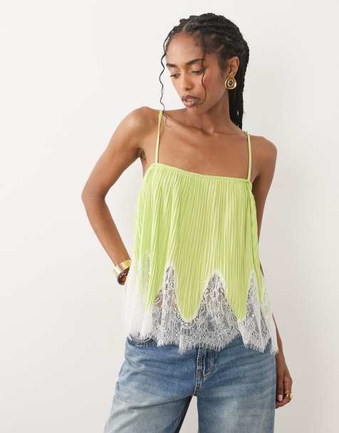 ASOS DESIGN - Mix og match - Grøn camitop med plisseringer og firkantet halsudskæring samt hvid blondekant forneden - view 1