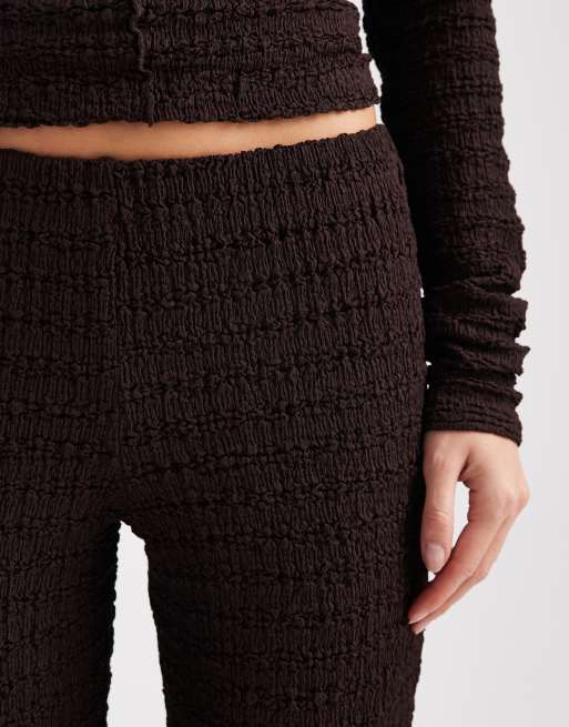 ASOS DESIGN - Mix og match - Højtaljede chokoladebrune bukser med svaj , 3 af 5