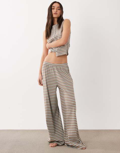 ASOS DESIGN - Mix og match - Mintgrønne og kamelfarvede pyjamasbukser med striber og vide ben - view 1