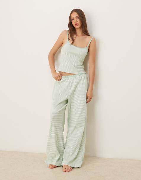 ASOS DESIGN - Mix og match - Pyjamasbukser med flæser og salviegrønne striber - view 1