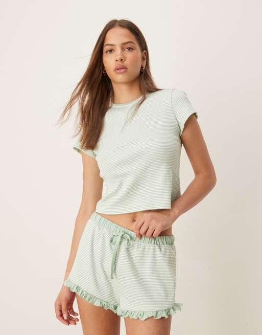 ASOS DESIGN - Mix og match - Salviegrøn T-shirt med flæser og striber