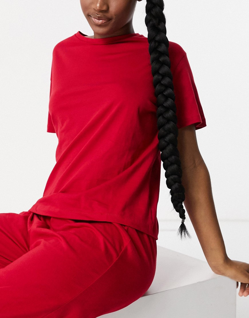 ASOS DESIGN – Mixa & matcha – Röd pyjamaströja i jersey
